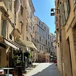 Fleur De Falaise Bonifacio (Corsica)
