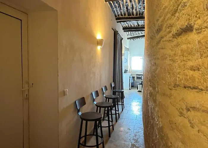 Fleur De Falaise Apartment